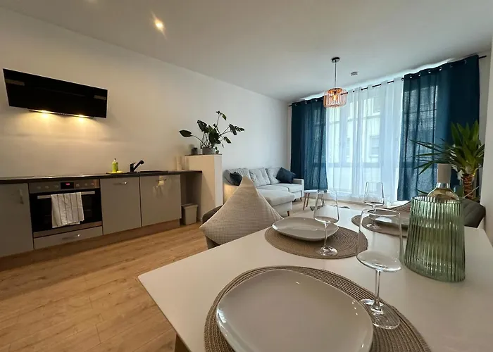 Modern, Stylisch Und Zentral! Meuselwitz